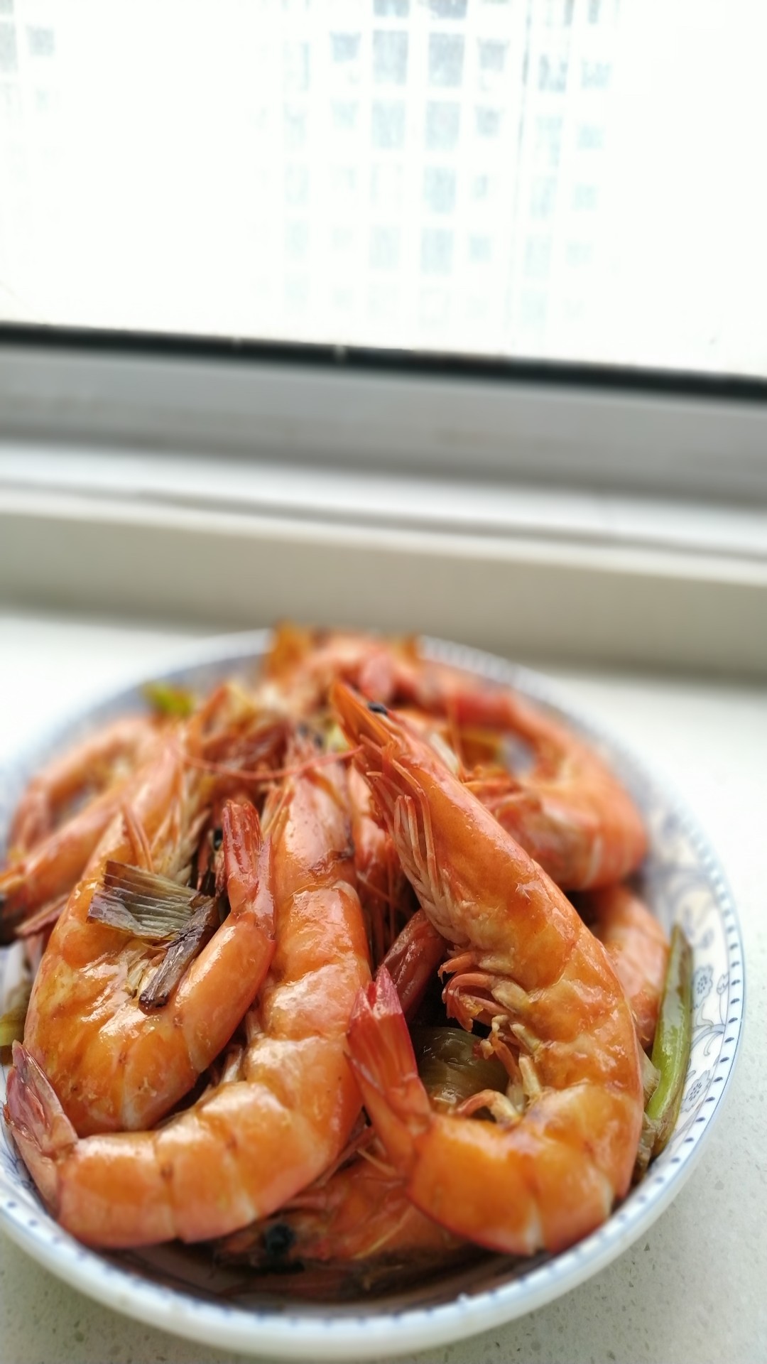 蔥炒海蝦的做法-家常味炒菜譜-易網健康養(yǎng)生網 蔥炒海蝦的做法-家常味炒菜譜