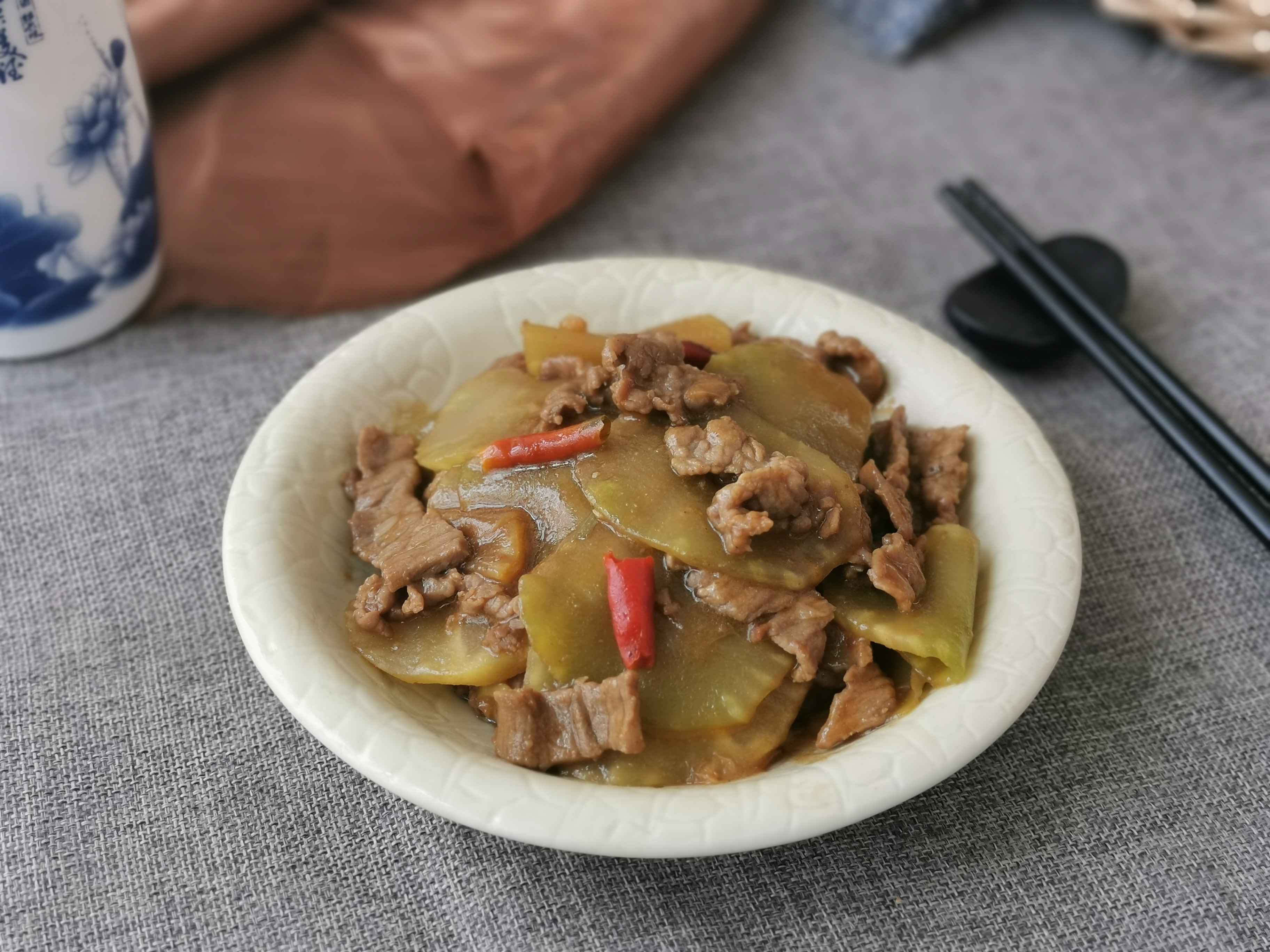 萵筍牛肉片的做法-咸鮮味炒菜譜