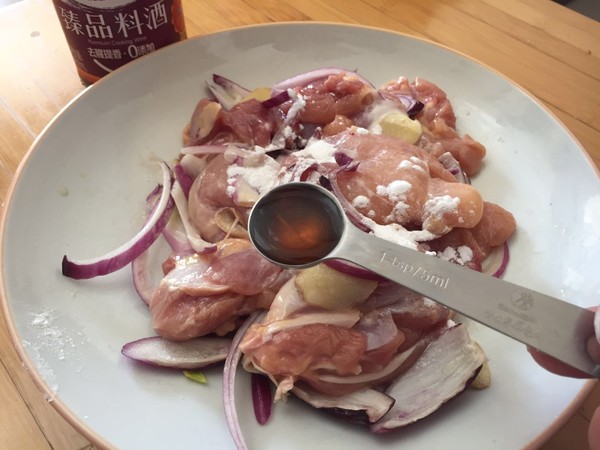 芝麻煎雞腿的做法-咸鮮味煎菜譜