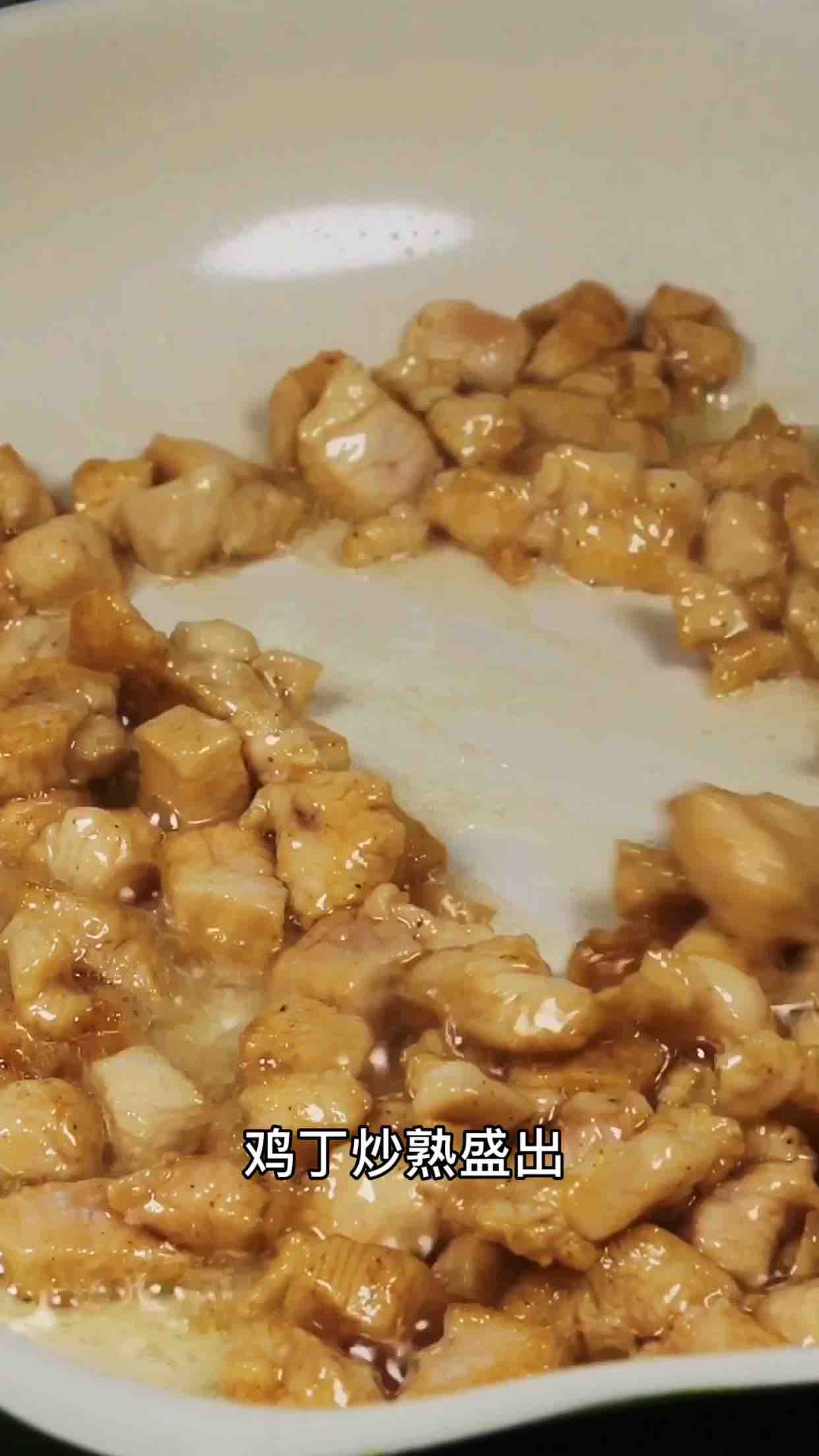 蒜苔雞丁的做法-家常味炒菜譜