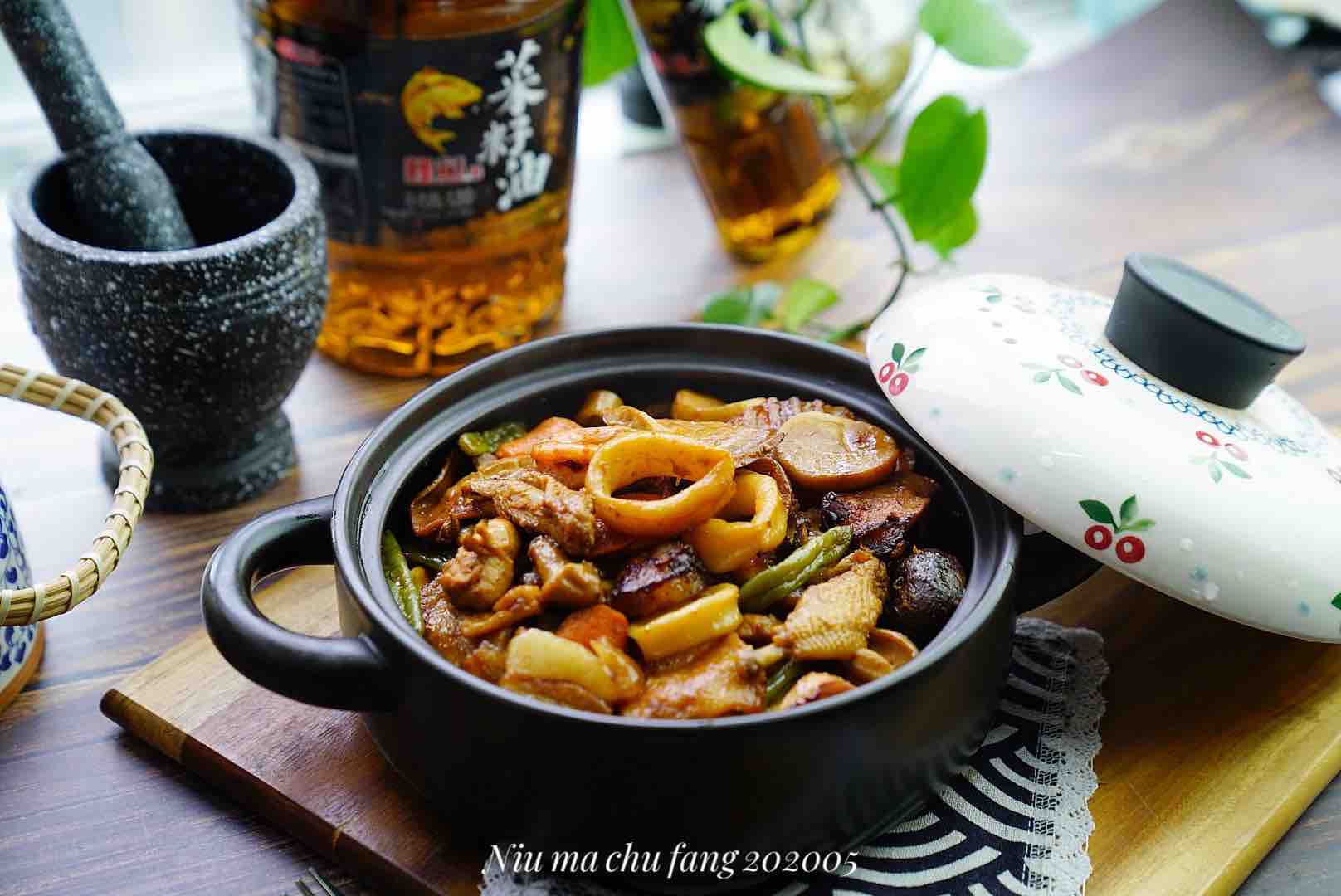 鮮魷雜蔬干鍋的做法-麻辣味燒菜譜