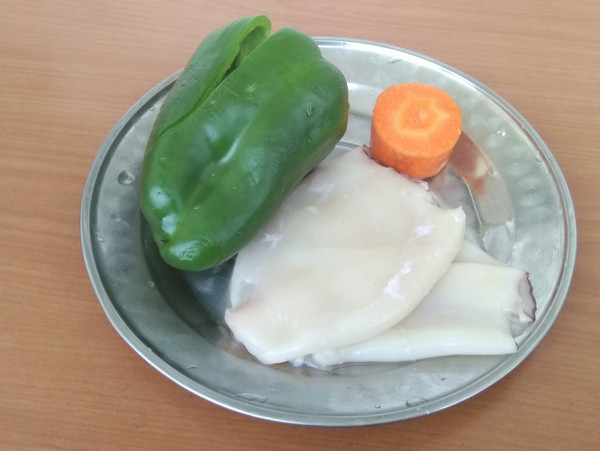 魷魚炒辣椒的做法-咸鮮味炒菜譜