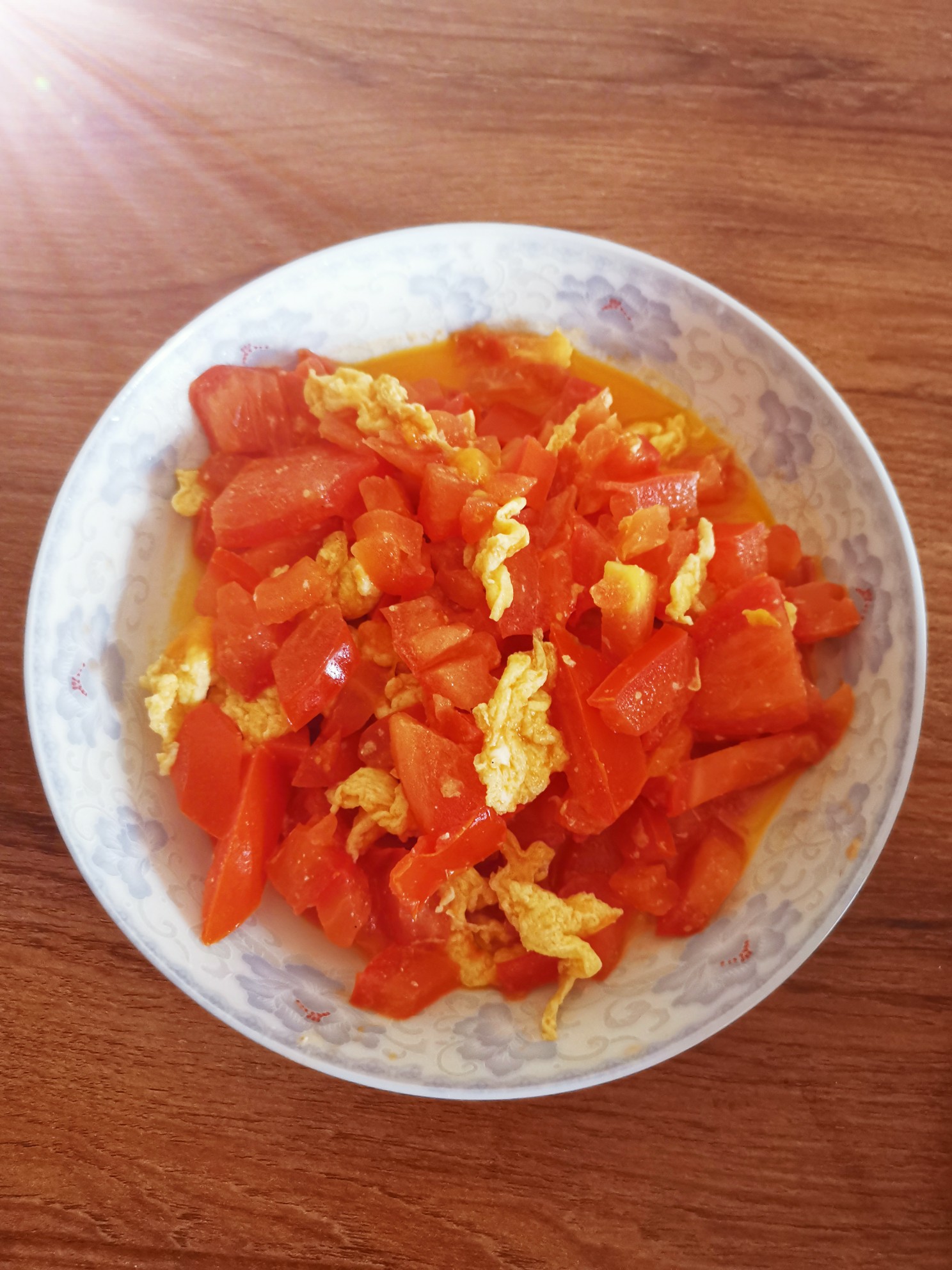 番茄炒雞蛋的做法-家常味炒菜譜