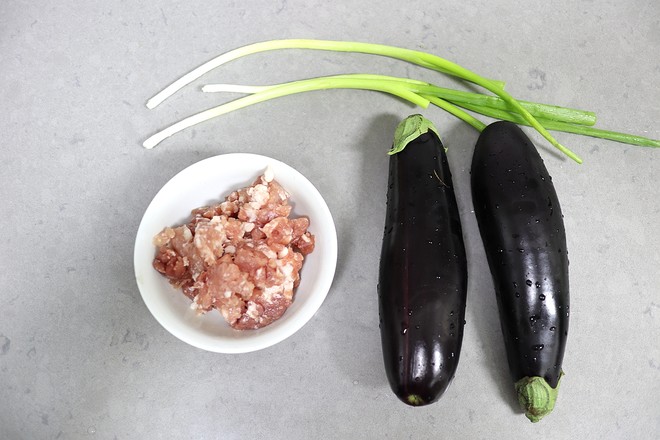 烤肉末茄子的做法-咸鮮味烤菜譜