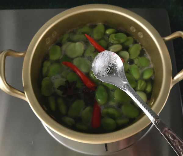 五香蠶豆的做法-五香味煮菜譜