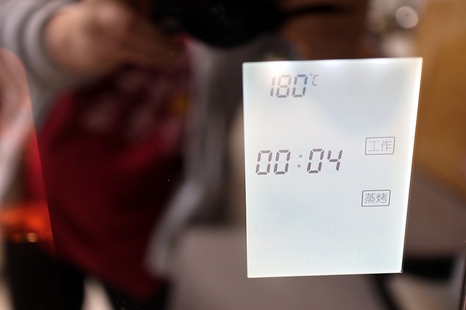 烤肉末茄子的做法-咸鮮味烤菜譜