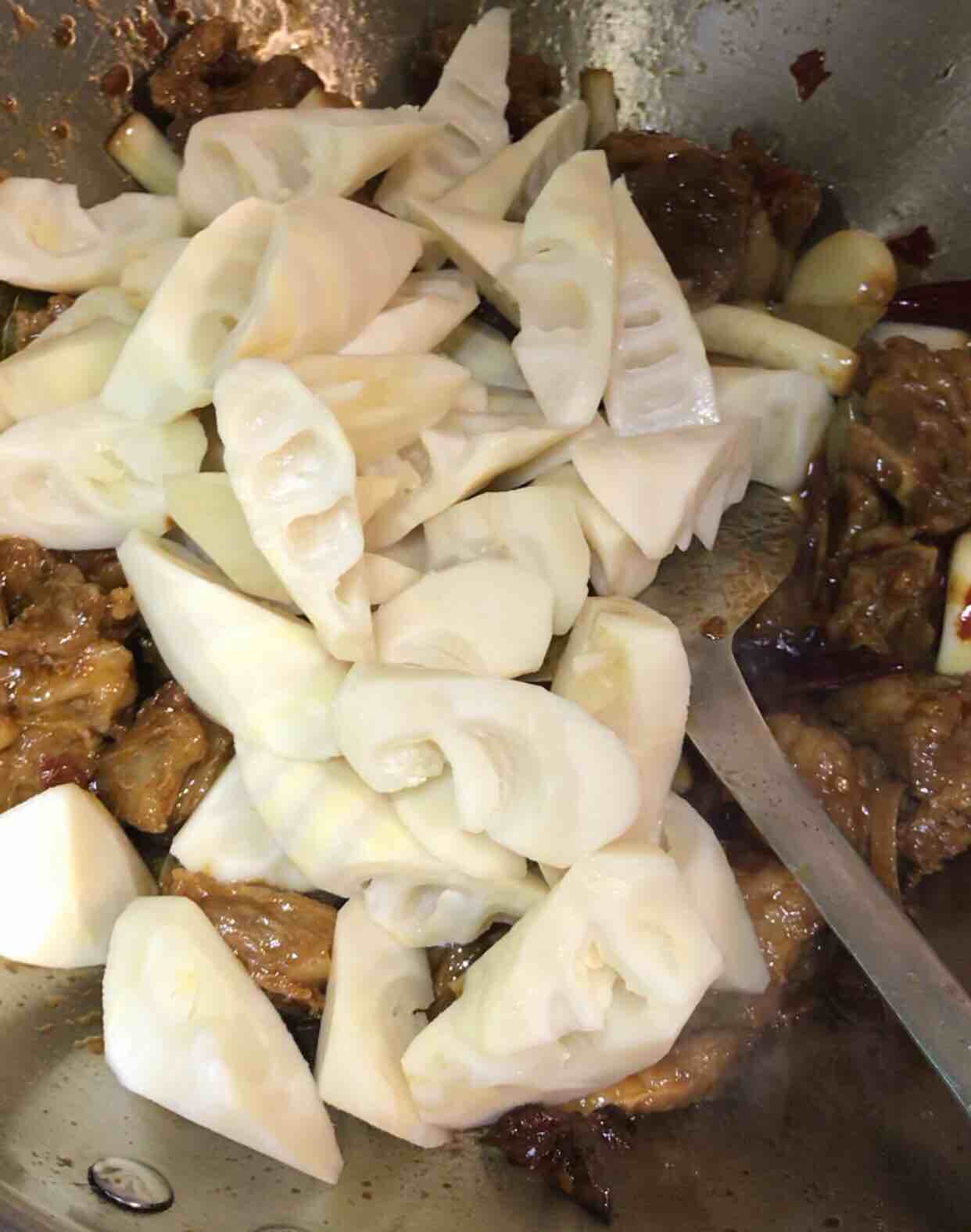 鮮筍燒牛肉的做法-家常味燒菜譜