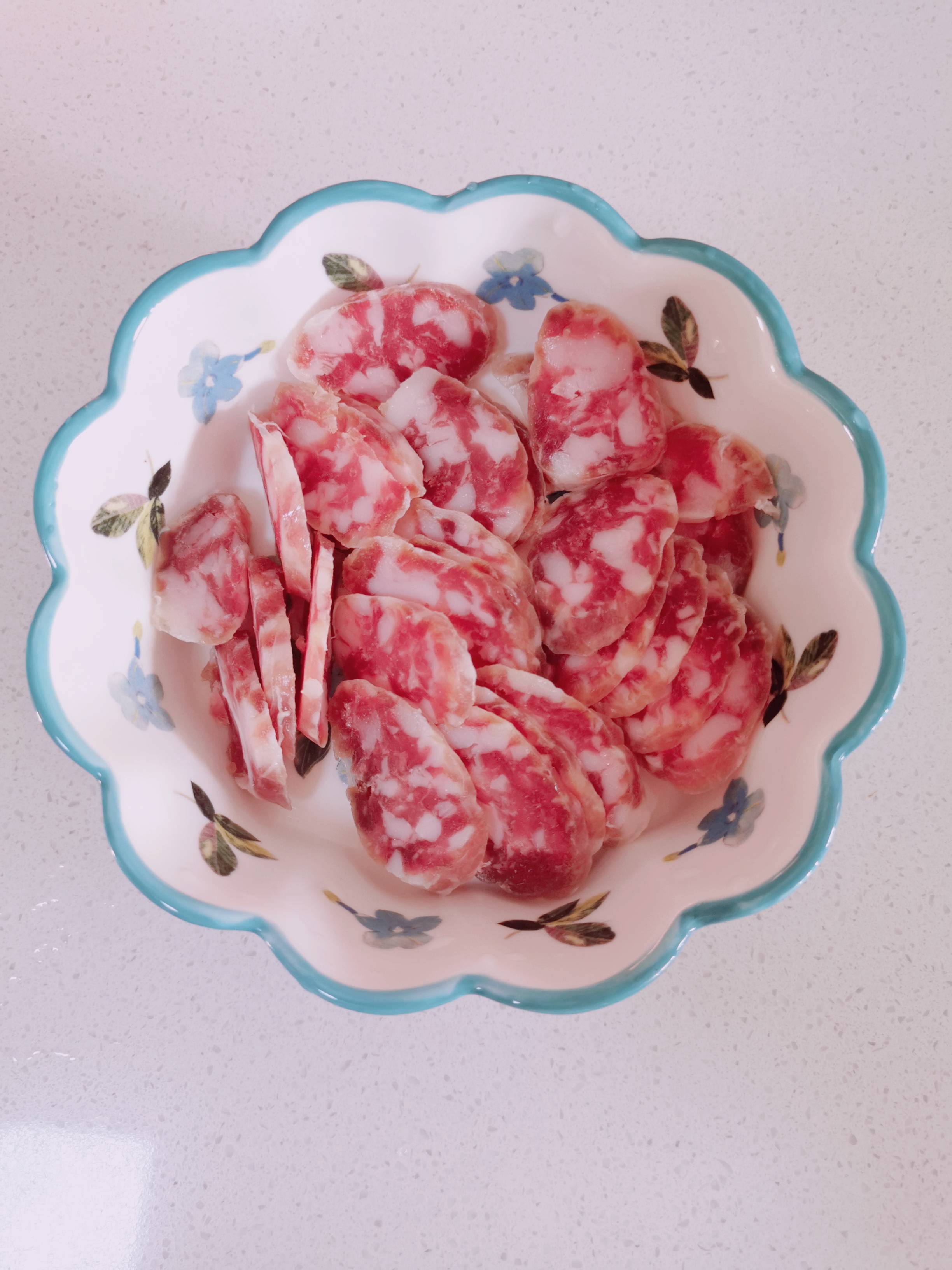 蒜苔炒香腸的做法-家常味炒菜譜