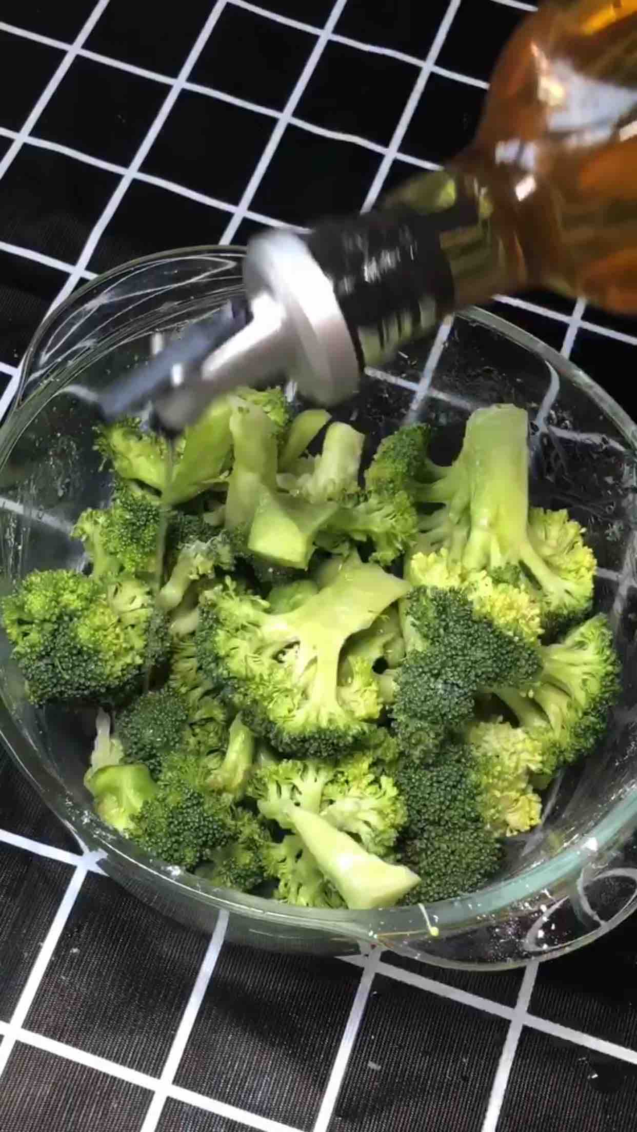 清蒸西蘭花的做法-家常味蒸菜譜