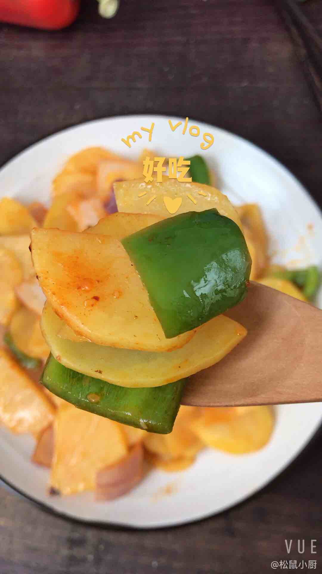 燒烤風味土豆片的做法-家常味炒菜譜