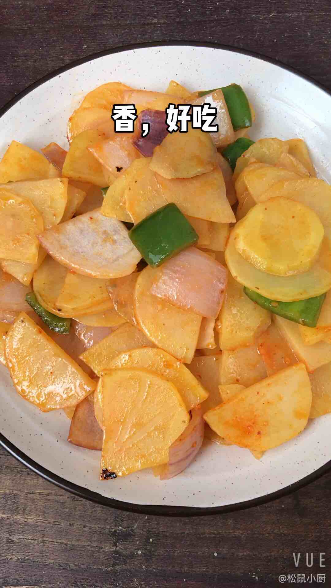 燒烤風味土豆片的做法-家常味炒菜譜