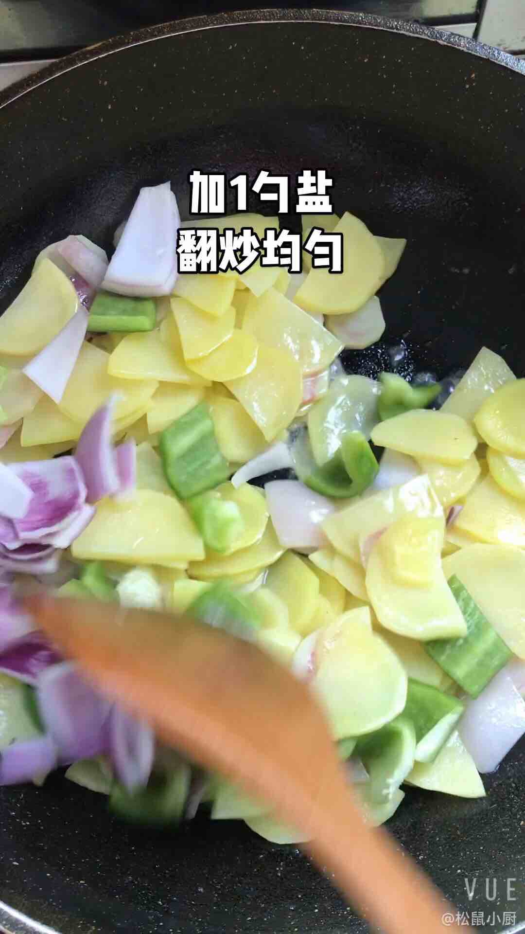 燒烤風味土豆片的做法-家常味炒菜譜