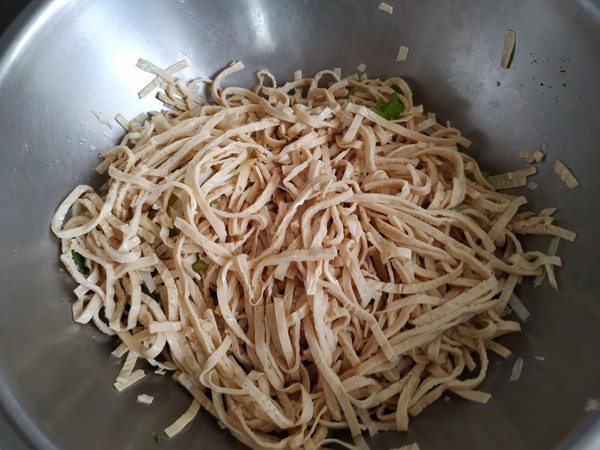 涼拌豆腐絲的做法-家常味拌菜譜