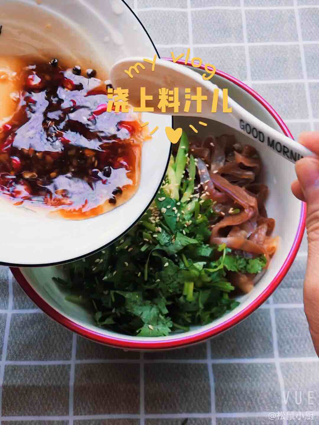 涼拌海蜇的做法-家常味拌菜譜