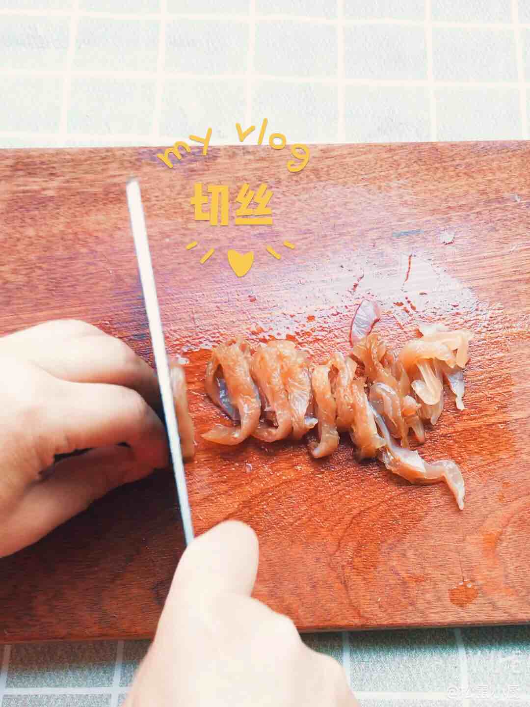 涼拌海蜇的做法-家常味拌菜譜