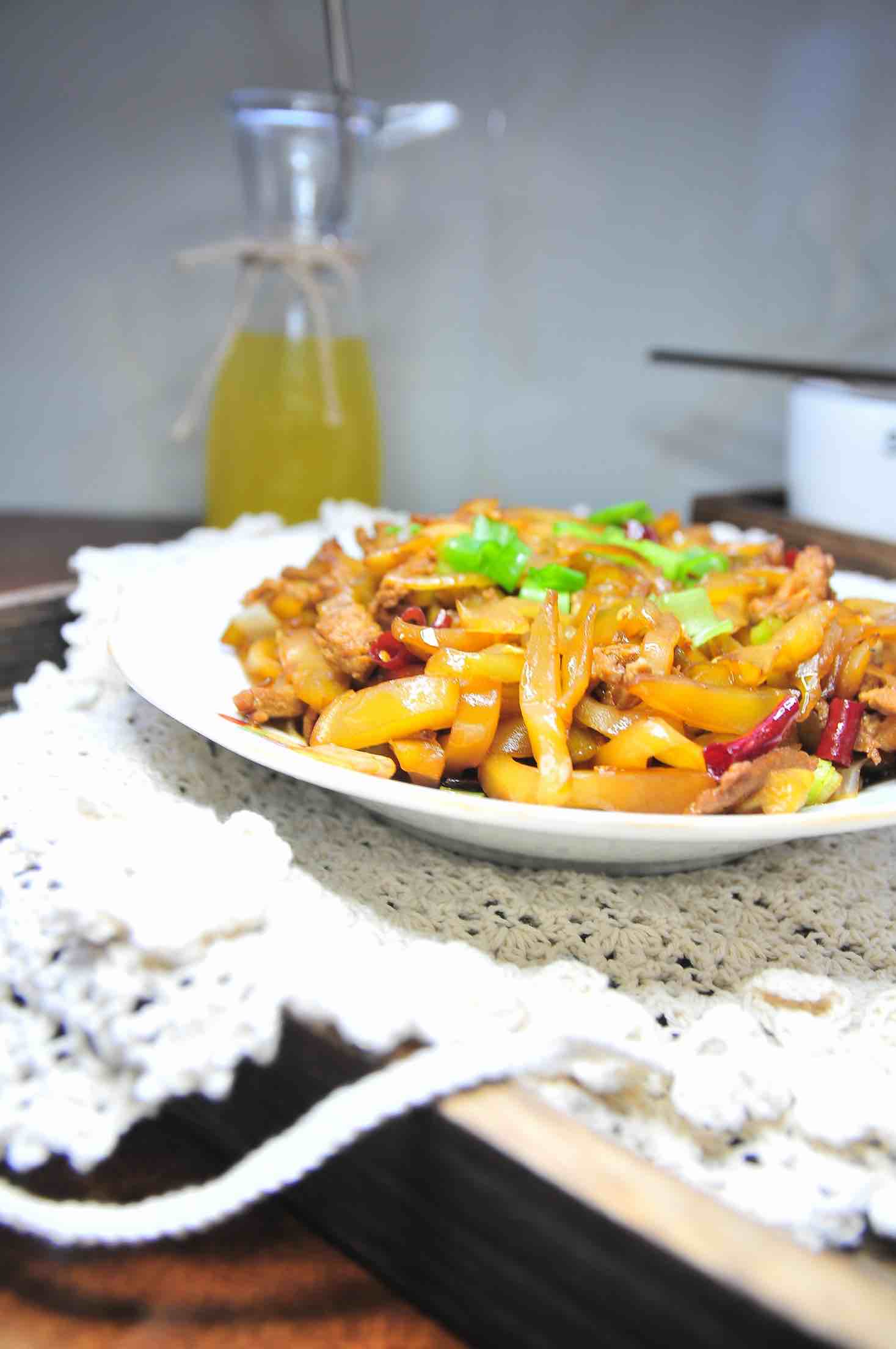 榨菜肉絲的做法-家常味炒菜譜-易網(wǎng)健康養(yǎng)生網(wǎng) 榨菜肉絲的做法-家常味炒菜譜