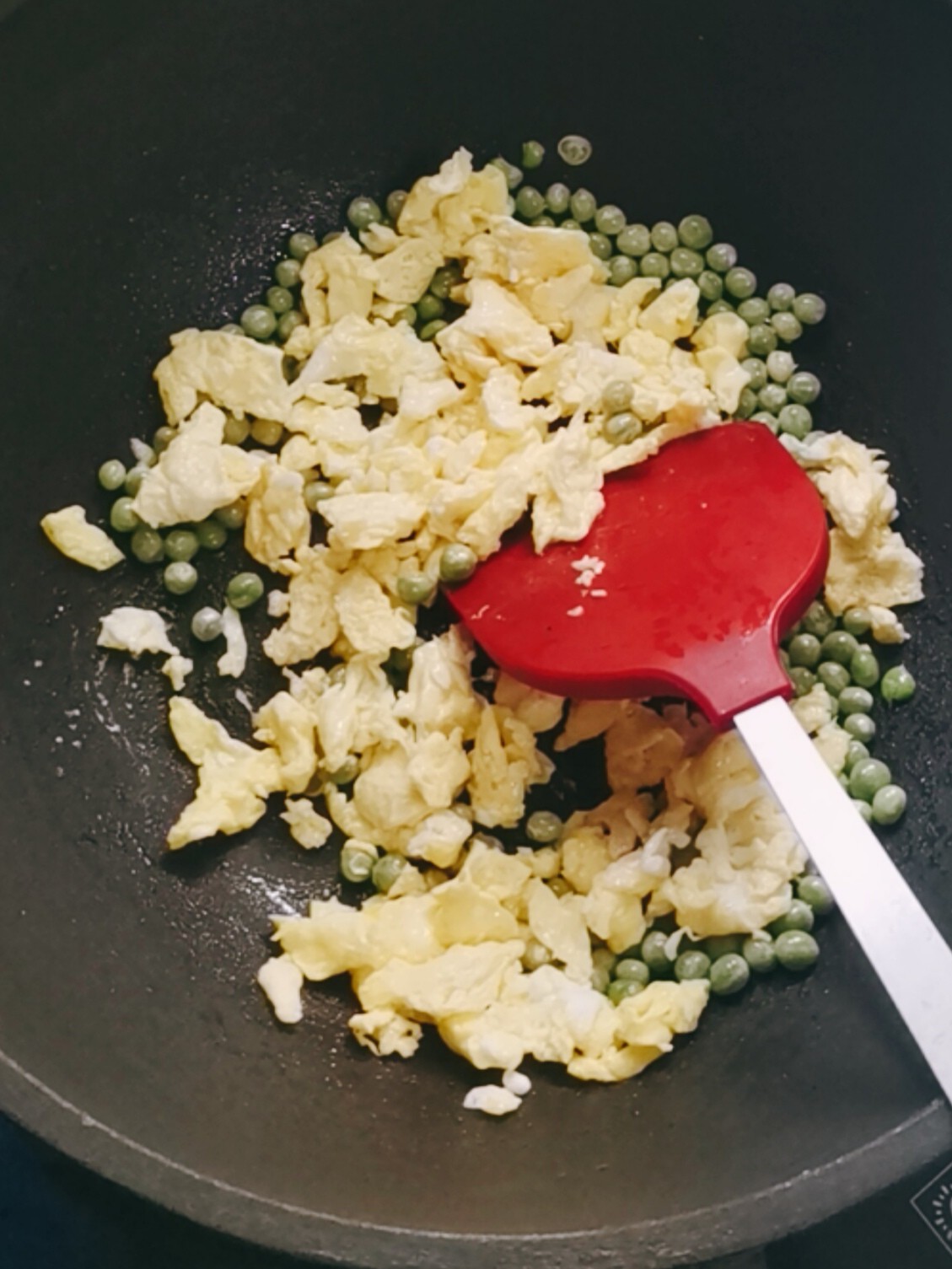 雞蛋炒青豆的做法-咸鮮味炒菜譜