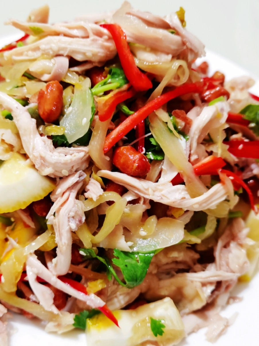 檸檬手撕雞（少油少鹽美味不減！）的做法-咸鮮味拌菜譜