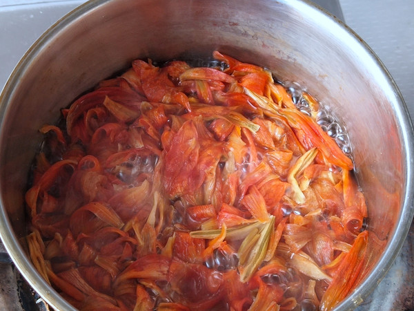 百合花拌蘆筍的做法-家常味拌菜譜-易網(wǎng)健康養(yǎng)生網(wǎng) 百合花拌蘆筍的做法-家常味拌菜譜