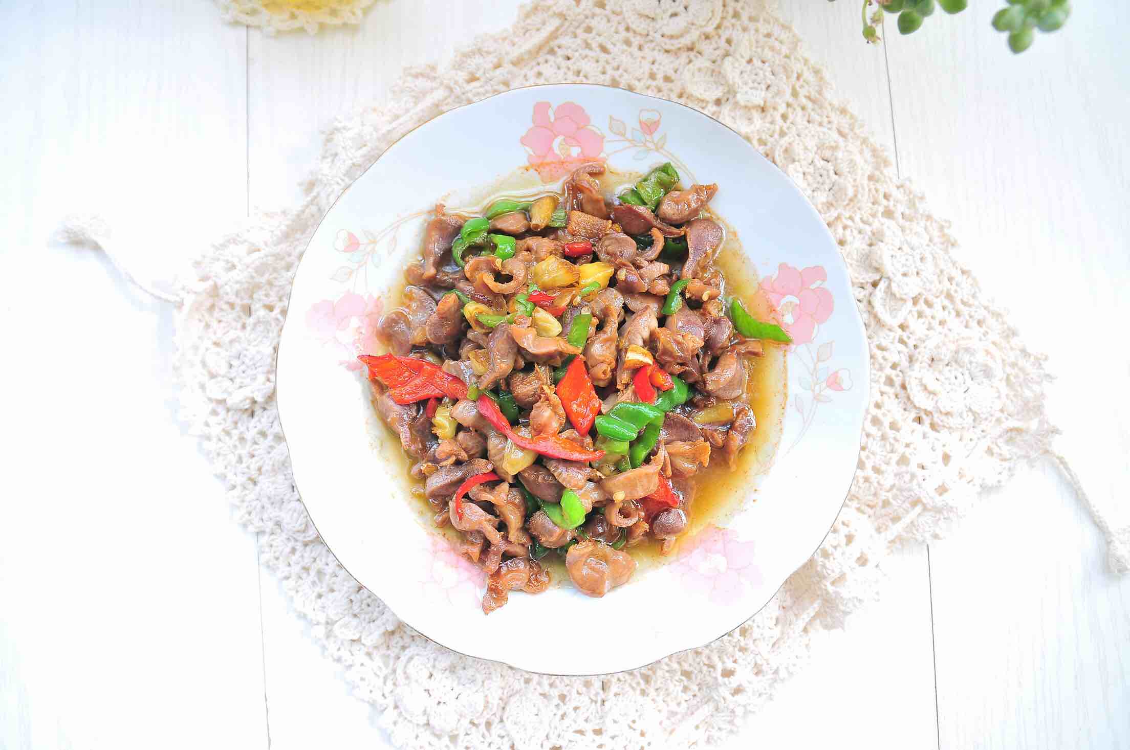 辣椒炒雞肫的做法-家常味炒菜譜