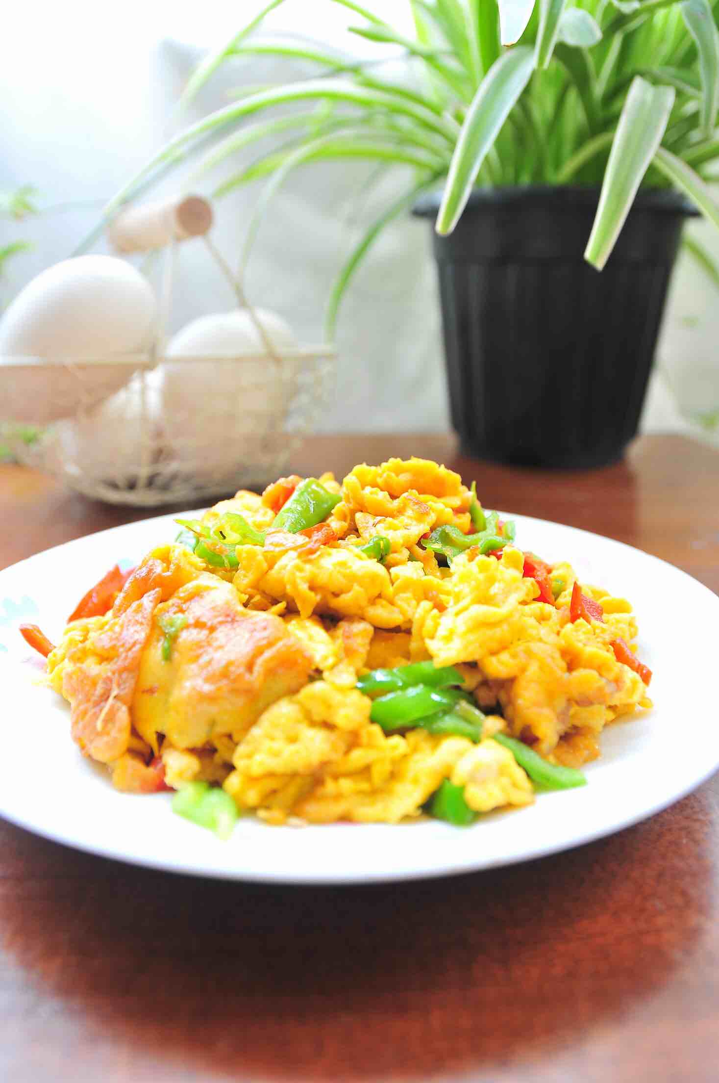 雙椒鵝蛋的做法-家常味炒菜譜