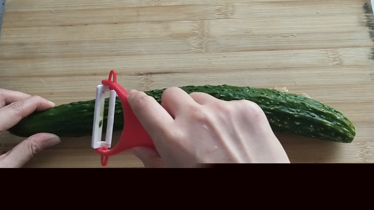 清爽涼拌火鍋粉的做法-家常味拌菜譜-易網(wǎng)健康養(yǎng)生網(wǎng) 清爽涼拌火鍋粉的做法-家常味拌菜譜