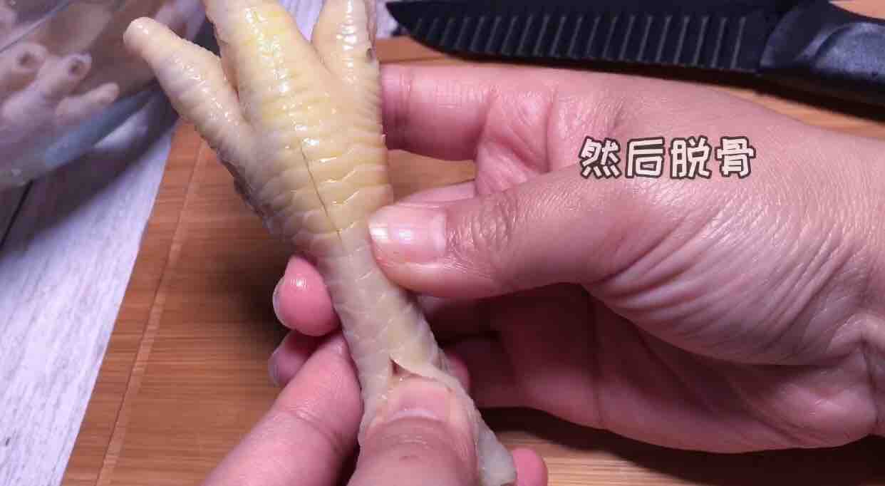 酸辣脫骨鳳爪的做法-酸辣味拌菜譜