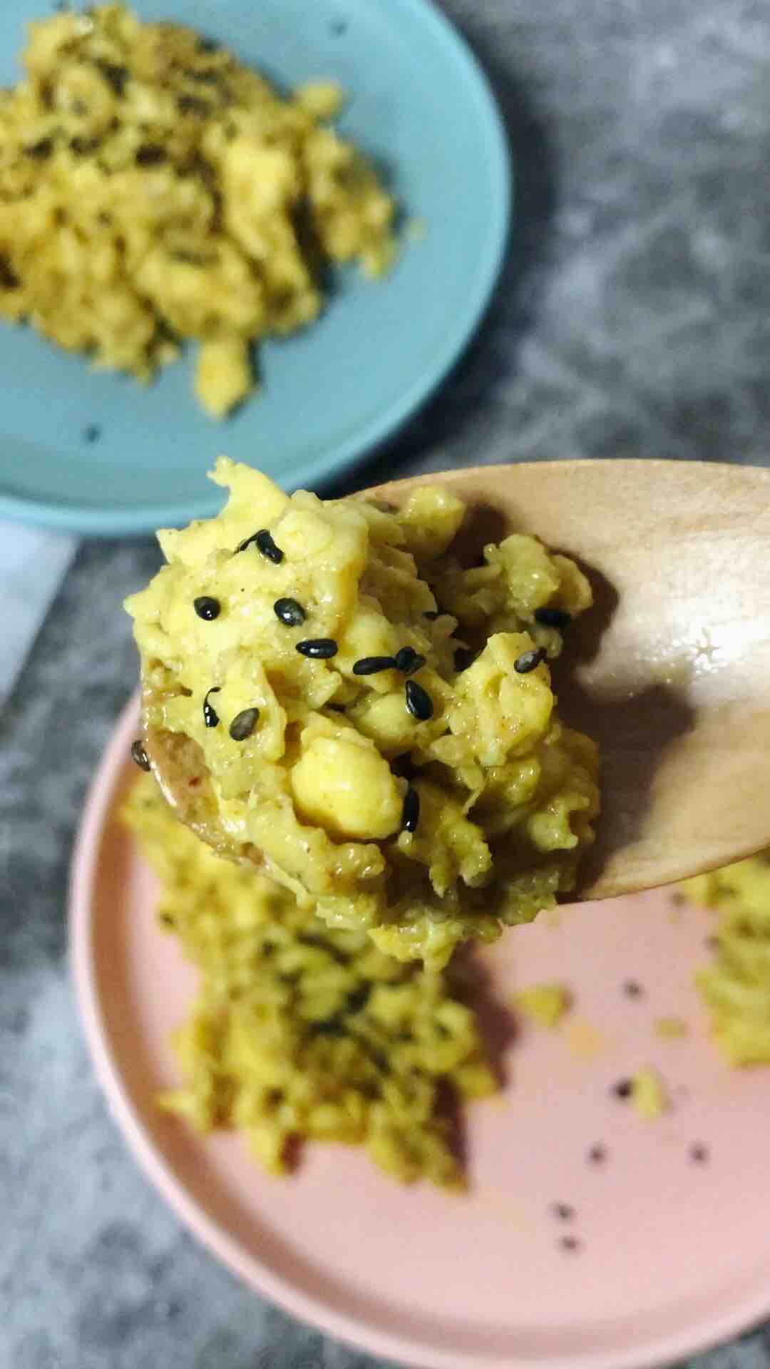 咖喱雞蛋醬的做法-咖喱味炒菜譜