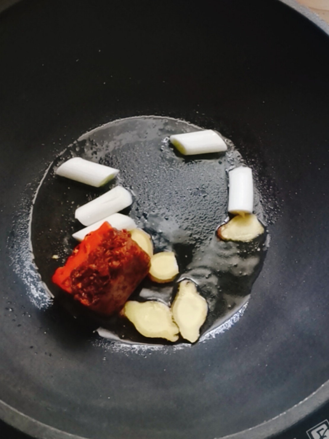 懶人火鍋的做法-麻辣味煮菜譜