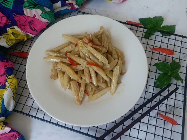 香辣藕帶的做法-香辣味炒菜譜