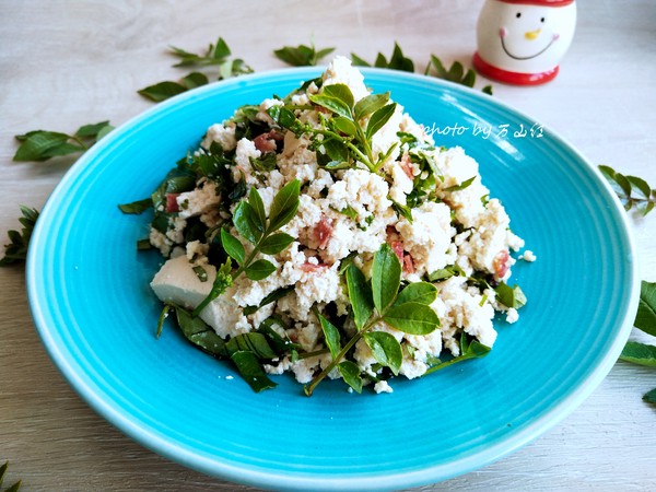 花椒芽拌豆腐的做法-家常味拌菜譜