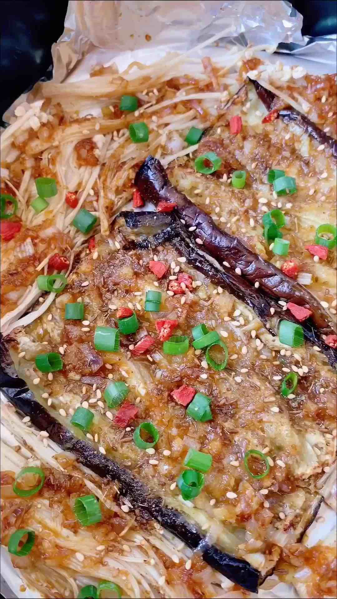 秒殺燒烤攤的蒜蓉孜然烤茄子的做法-香辣味烤菜譜-易網(wǎng)健康養(yǎng)生網(wǎng) 秒殺燒烤攤的蒜蓉孜然烤茄子的做法-香辣味烤菜譜