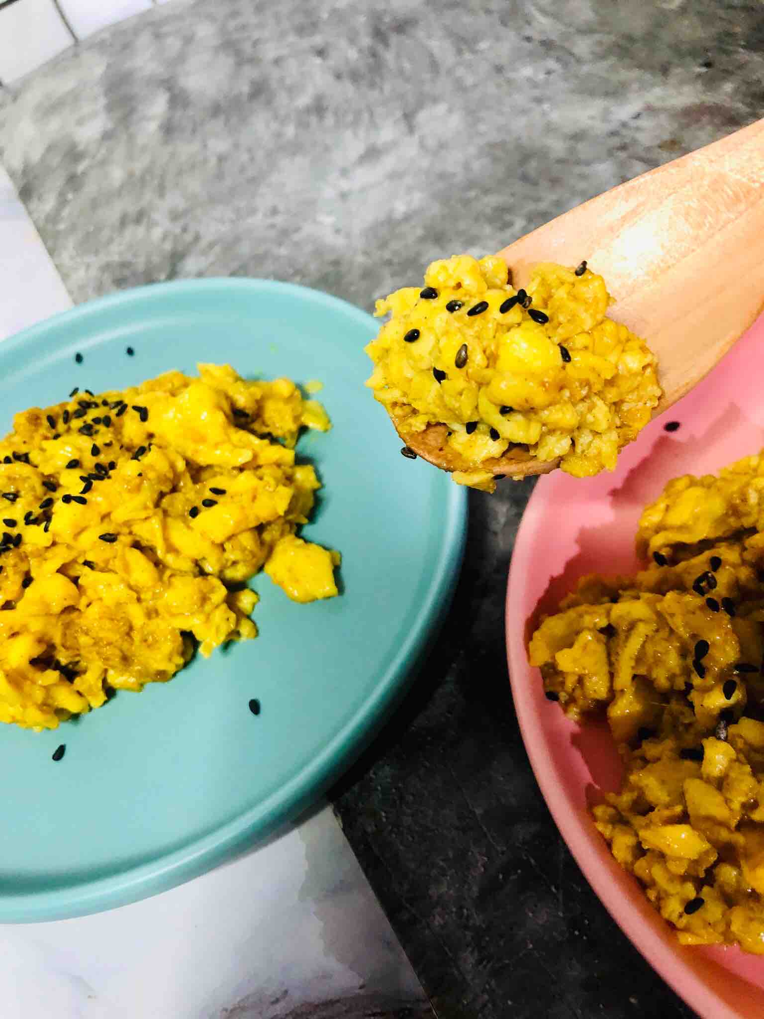 咖喱雞蛋醬的做法-咖喱味炒菜譜