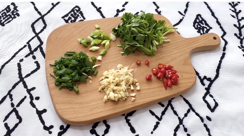 外脆里糯，秒殺路邊攤的香煎小土豆的做法-其它口味煎菜譜