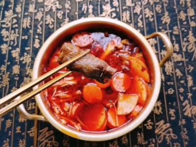 懶人火鍋的做法-麻辣味煮菜譜