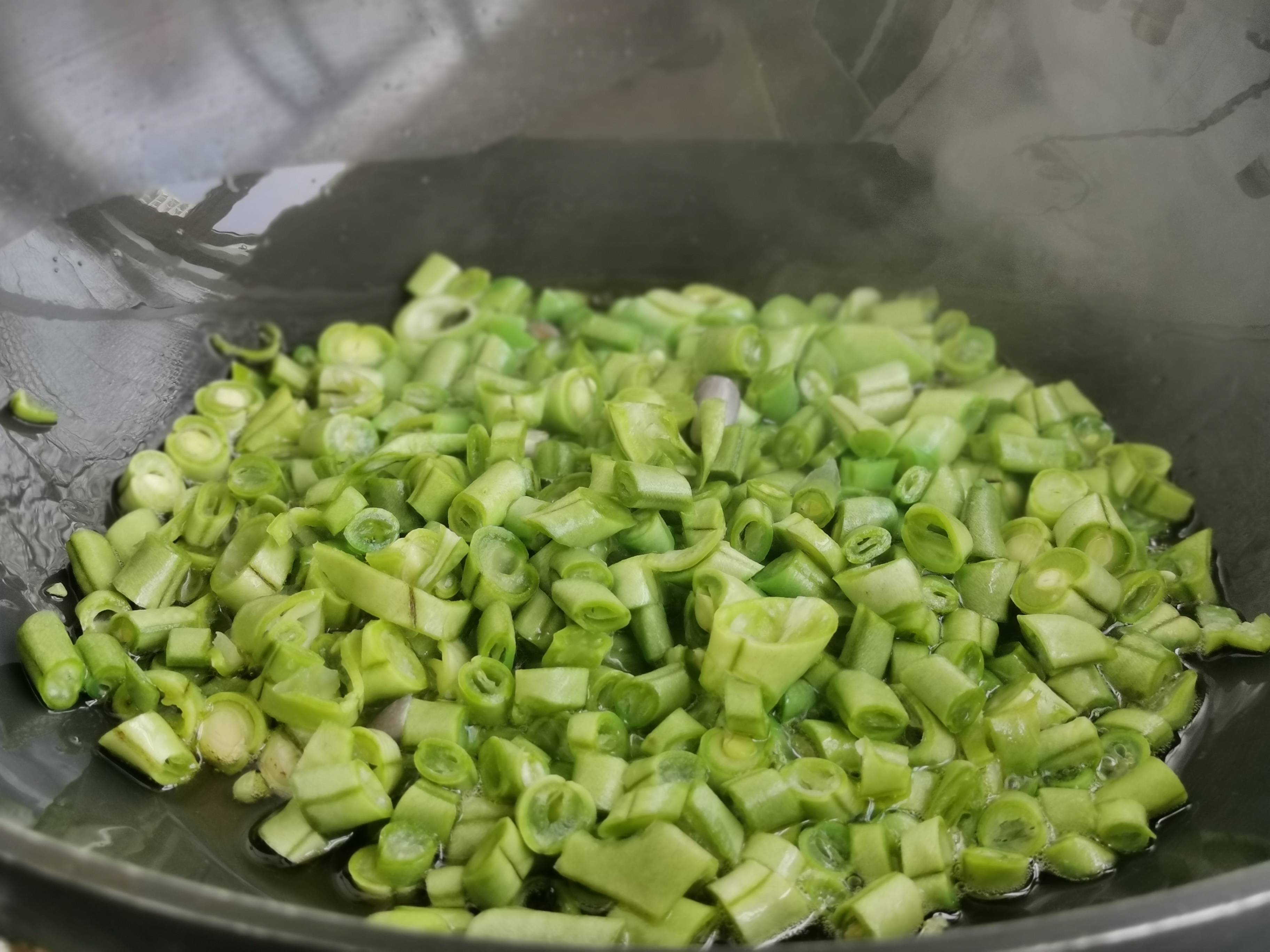 豆角炒雞蛋的做法-家常味炒菜譜