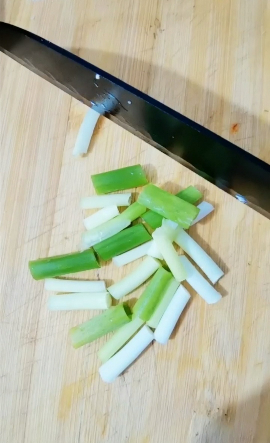 涼拌豆腐的做法-咸鮮味拌菜譜