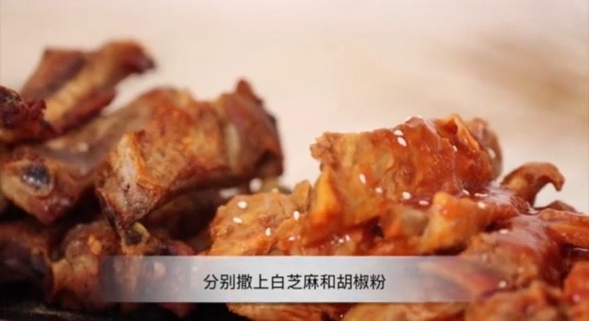 雙拼焗烤排骨的做法-咸鮮味烤菜譜-易網健康養生網 雙拼焗烤排骨的做法-咸鮮味烤菜譜