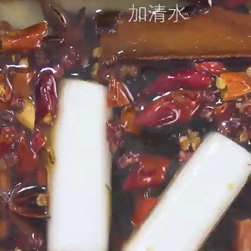 鹵鴨脖的做法-家常味炒菜譜