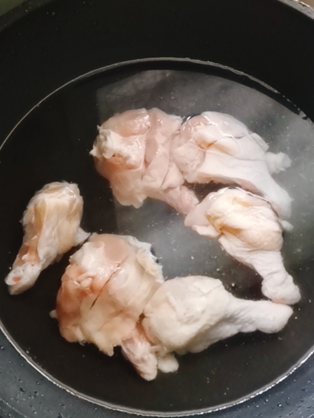 豆角燉雞翅根的做法-咸鮮味燉菜譜