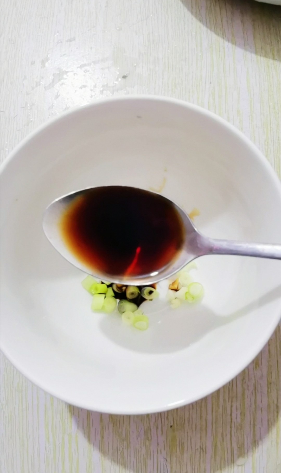 涼拌皮蛋豆腐的做法-咸鮮味拌菜譜-易網健康養生網 涼拌皮蛋豆腐的做法-咸鮮味拌菜譜