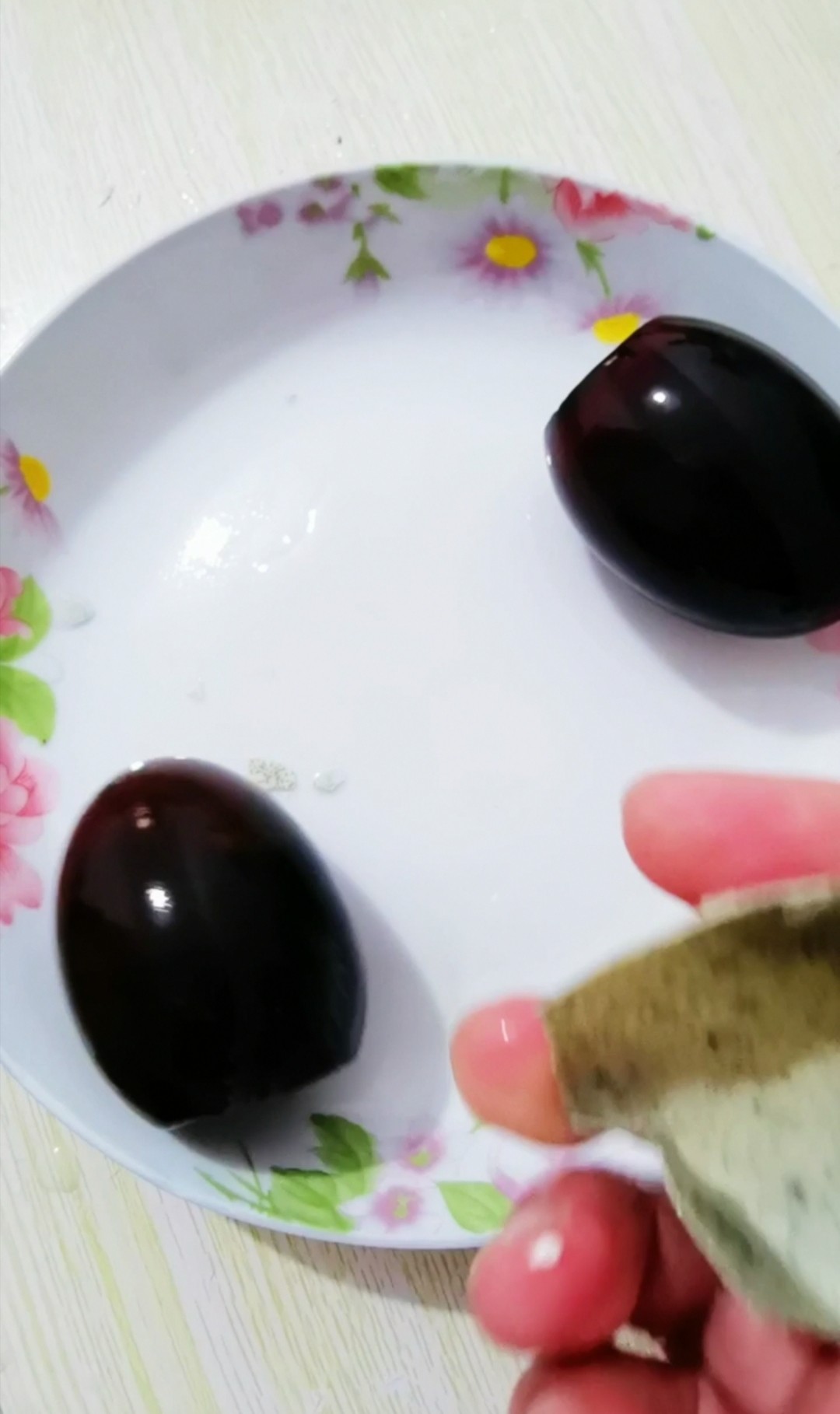 涼拌皮蛋豆腐的做法-咸鮮味拌菜譜-易網健康養生網 涼拌皮蛋豆腐的做法-咸鮮味拌菜譜