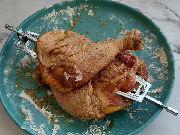 香酥雞腿的做法-家常味炸菜譜