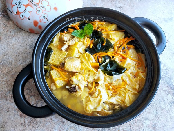 雞湯燉油皮的做法-咸鮮味燉菜譜