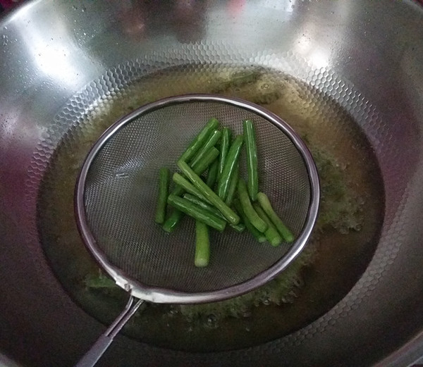 紅燒黃鱔的做法-家常味燒菜譜