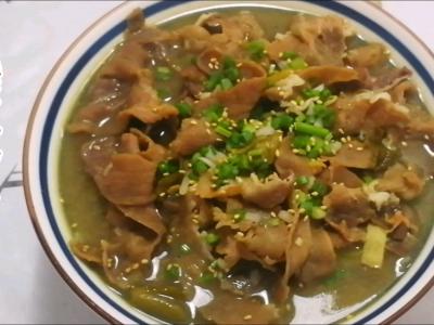 酸辣肥牛的做法-酸辣味煮菜譜