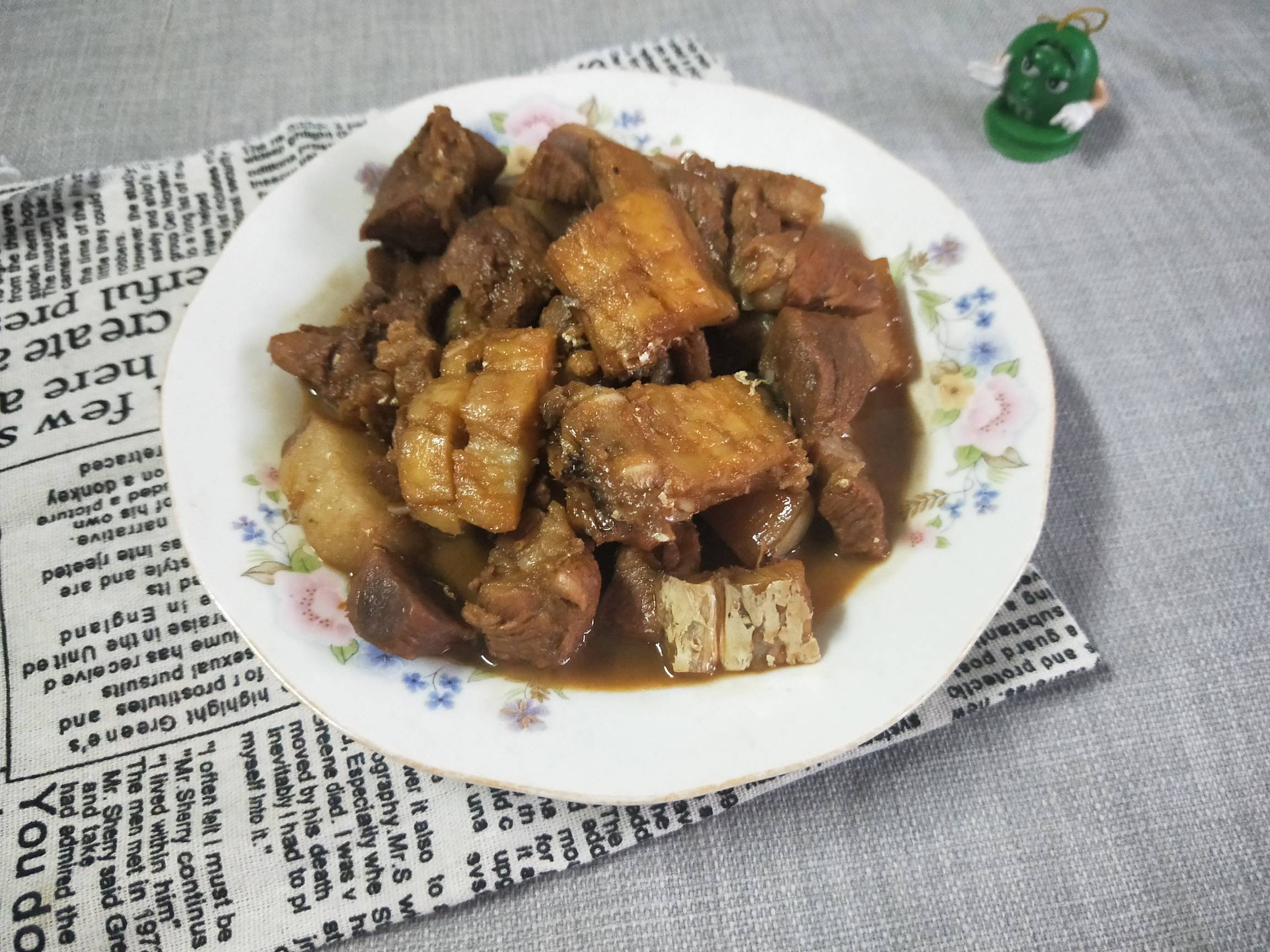 鰻魚干燒肉的做法-咸鮮味煮菜譜
