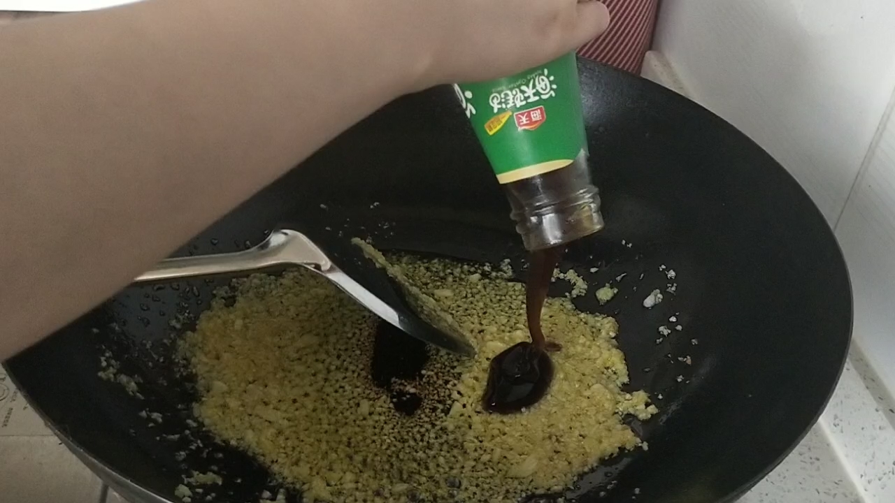 蒜蓉粉絲扇貝的做法-家常味炒菜譜