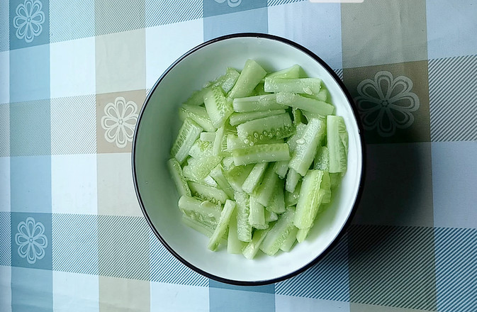 涼拌甜酸青瓜的做法-酸甜味拌菜譜