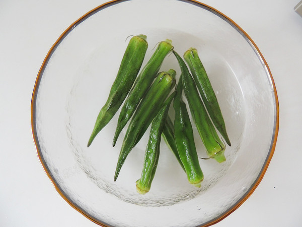 秋葵土豆泥的做法-家常味蒸菜譜